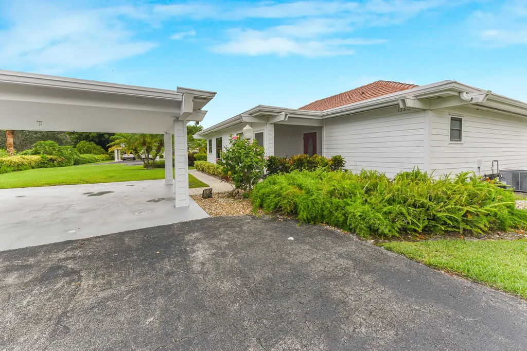13867 Eastpointe Way Palm Beach Gardens FL 33418