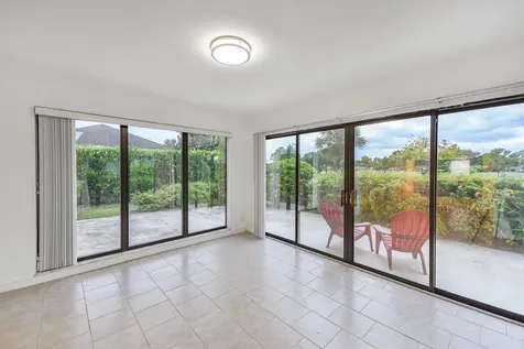 13867 Eastpointe Way Palm Beach Gardens FL 33418