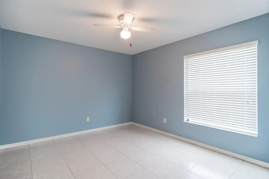 5593 NW Wesley Road Port St Lucie FL 34986