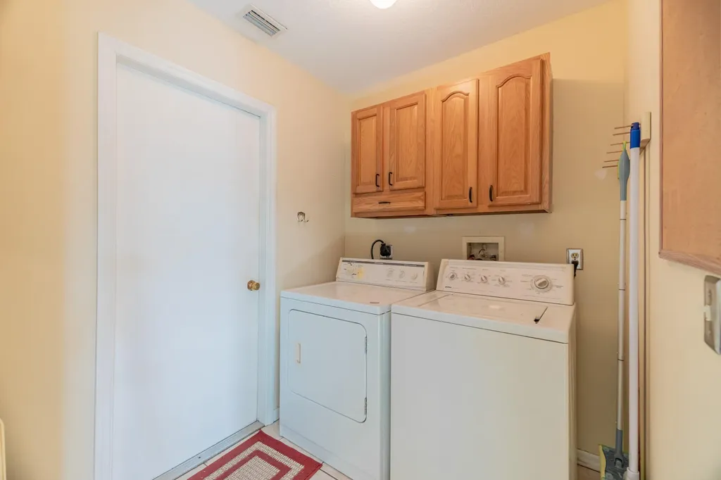5593 NW Wesley Road Port St Lucie FL 34986