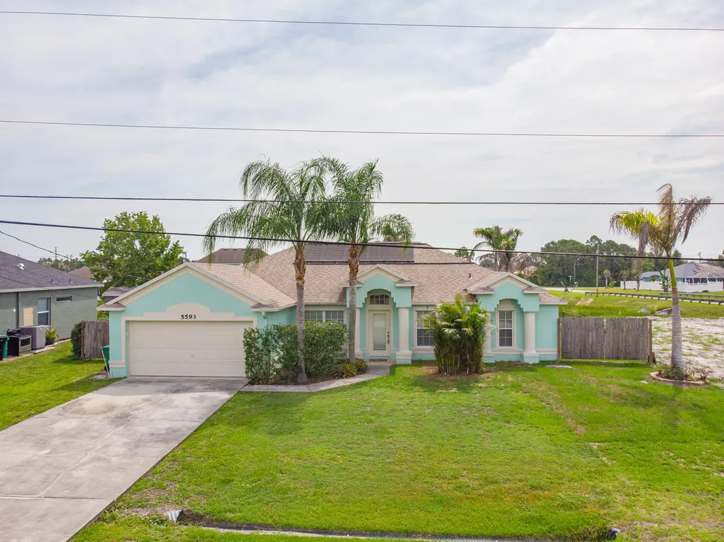 5593 NW Wesley Road Port St Lucie FL 34986