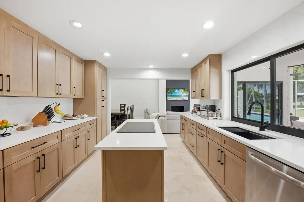 11200 NW 33rd Street Coral Springs FL 33065
