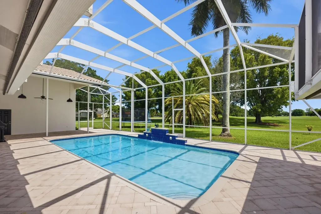 11200 NW 33rd Street Coral Springs FL 33065