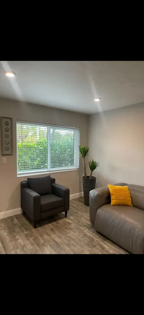 400 SW 12th Fort Lauderdale FL 33315