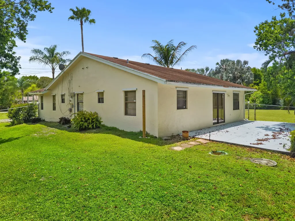 13835 49th Street N West Palm Beach FL 33411