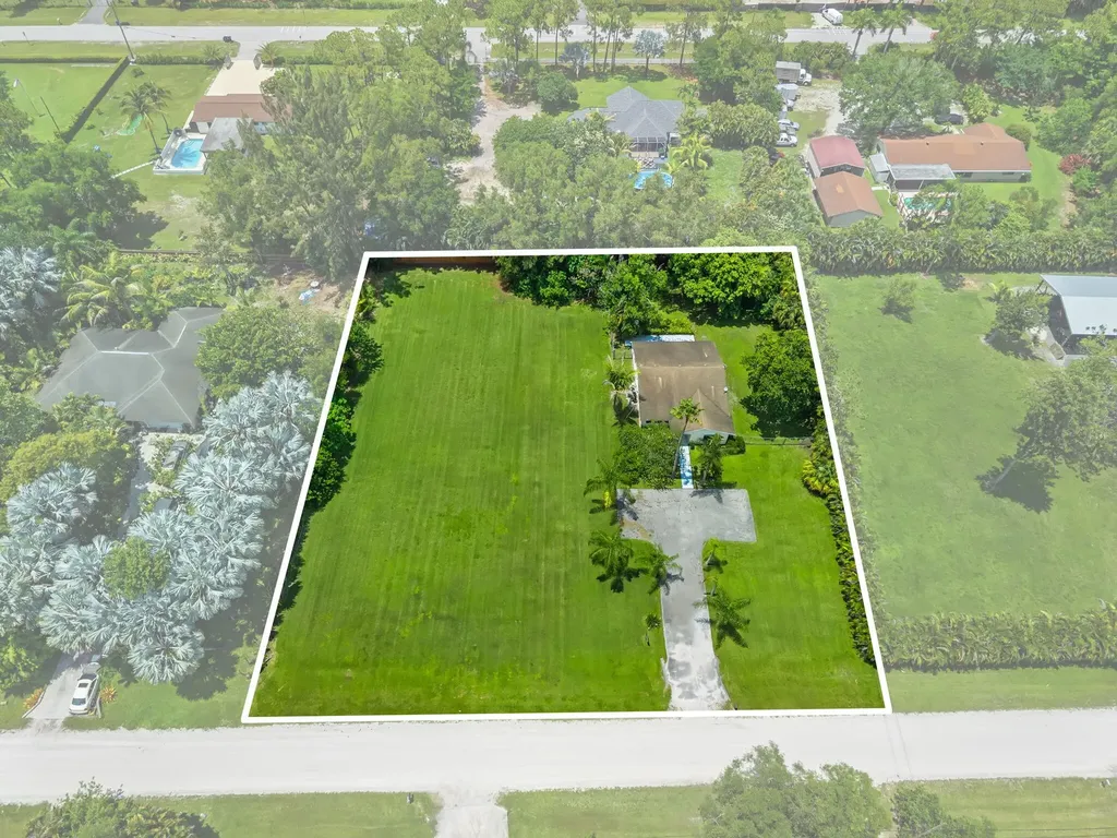13835 49th Street N West Palm Beach FL 33411
