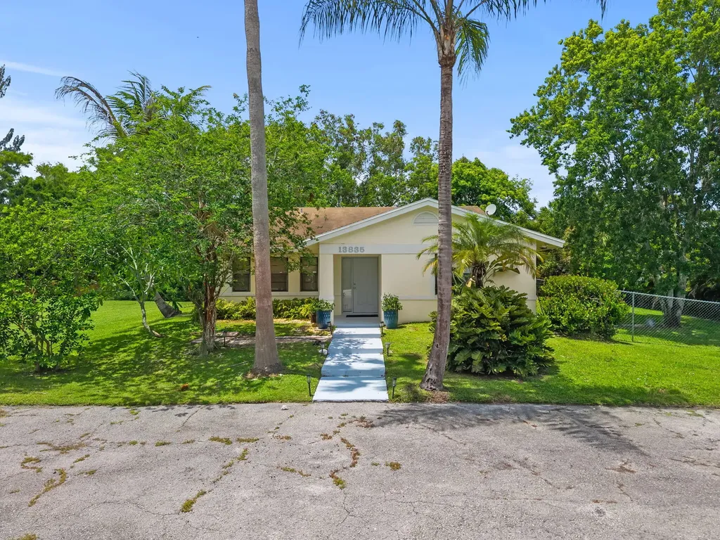 13835 49th Street N West Palm Beach FL 33411