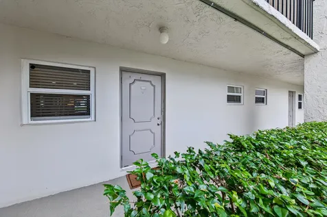 9420 Poinciana Place Davie FL 33324