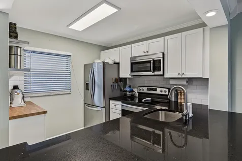 9420 Poinciana Place Davie FL 33324