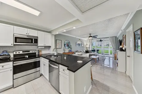 9420 Poinciana Place Davie FL 33324