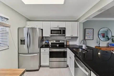 9420 Poinciana Place Davie FL 33324