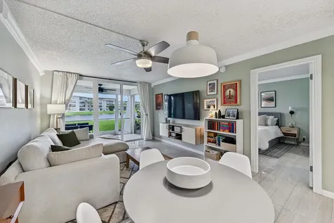 9420 Poinciana Place Davie FL 33324