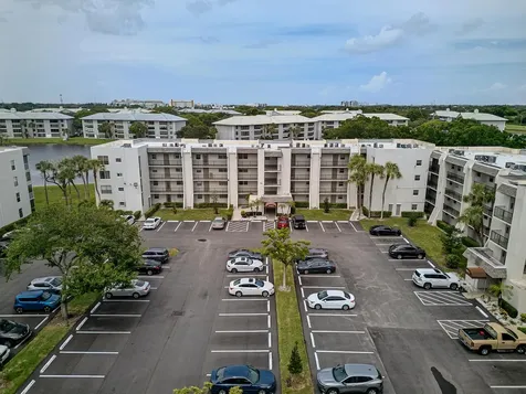 9420 Poinciana Place Davie FL 33324