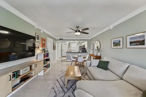 9420 Poinciana Place Davie FL 33324