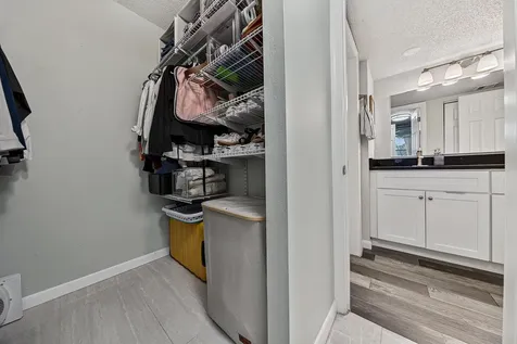 9420 Poinciana Place Davie FL 33324