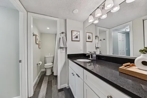 9420 Poinciana Place Davie FL 33324