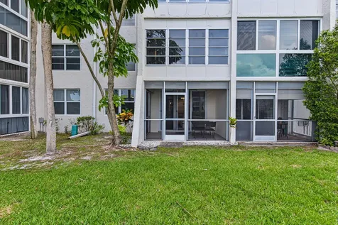 9420 Poinciana Place Davie FL 33324