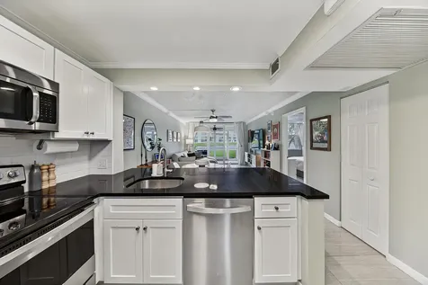 9420 Poinciana Place Davie FL 33324
