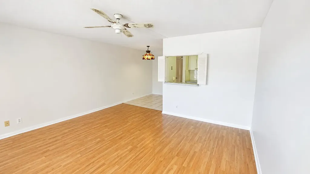 338 Camden O West Palm Beach FL 33417