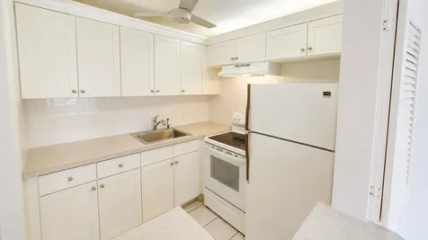 338 Camden O West Palm Beach FL 33417