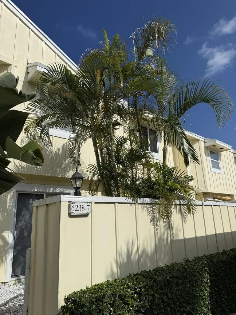 6238 Riverwalk Lane Jupiter FL 33458