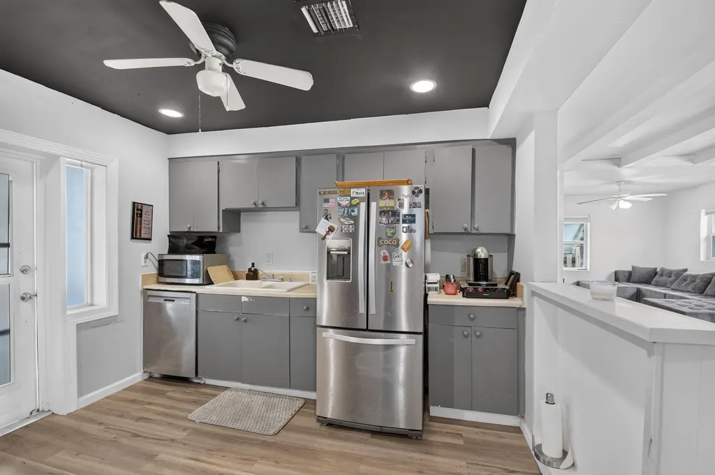 512 SE 1st Street Boynton Beach FL 33435