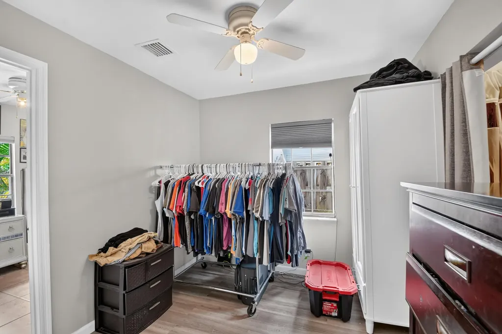 512 SE 1st Street Boynton Beach FL 33435