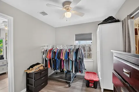 512 SE 1st Street Boynton Beach FL 33435