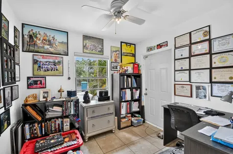 512 SE 1st Street Boynton Beach FL 33435