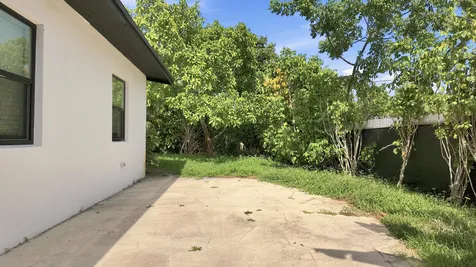720 S 11th Street Lantana FL 33462