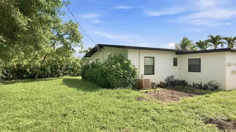 720 S 11th Street Lantana FL 33462