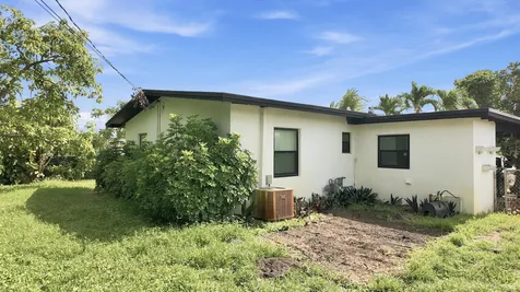 720 S 11th Street Lantana FL 33462
