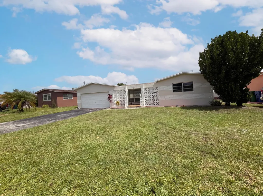 7141 Harbour Boulevard Miramar FL 33023