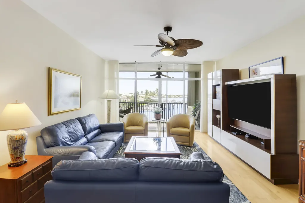 11370 Twelve Oaks Way North Palm Beach FL 33408