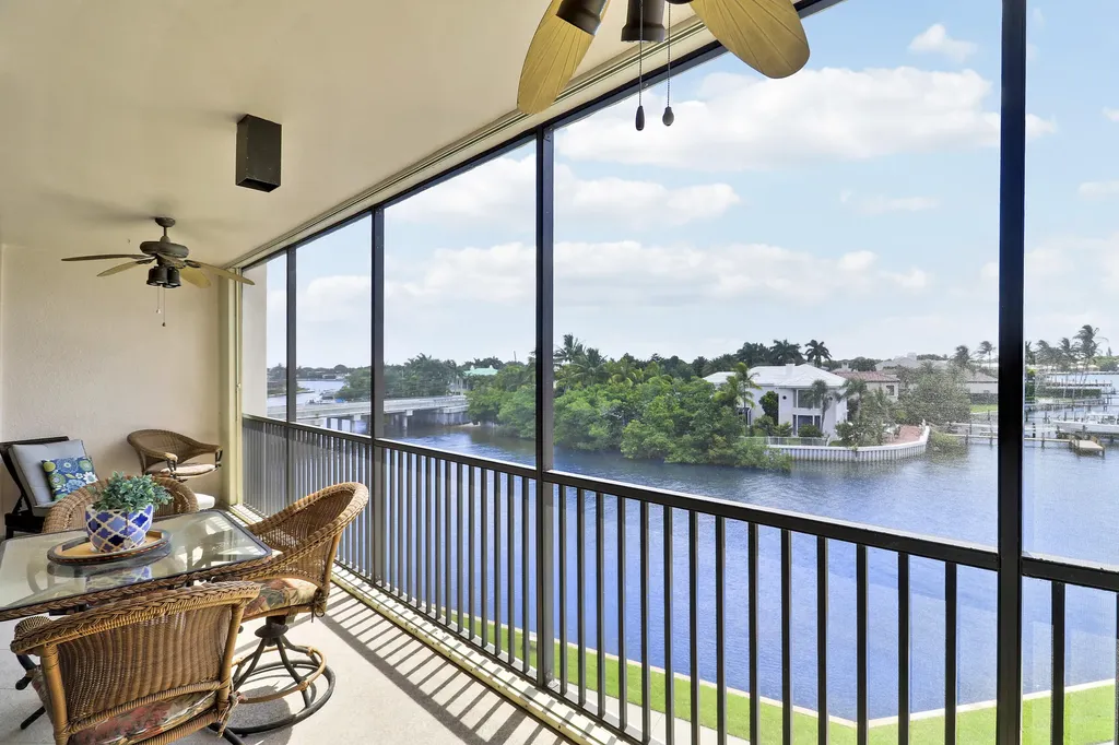 11370 Twelve Oaks Way North Palm Beach FL 33408