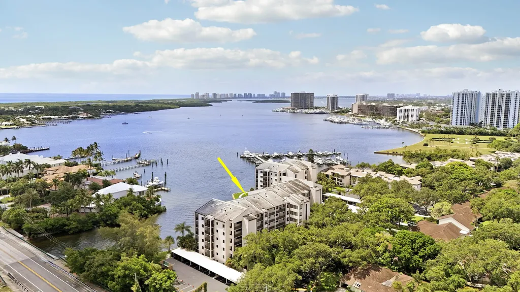 11370 Twelve Oaks Way North Palm Beach FL 33408