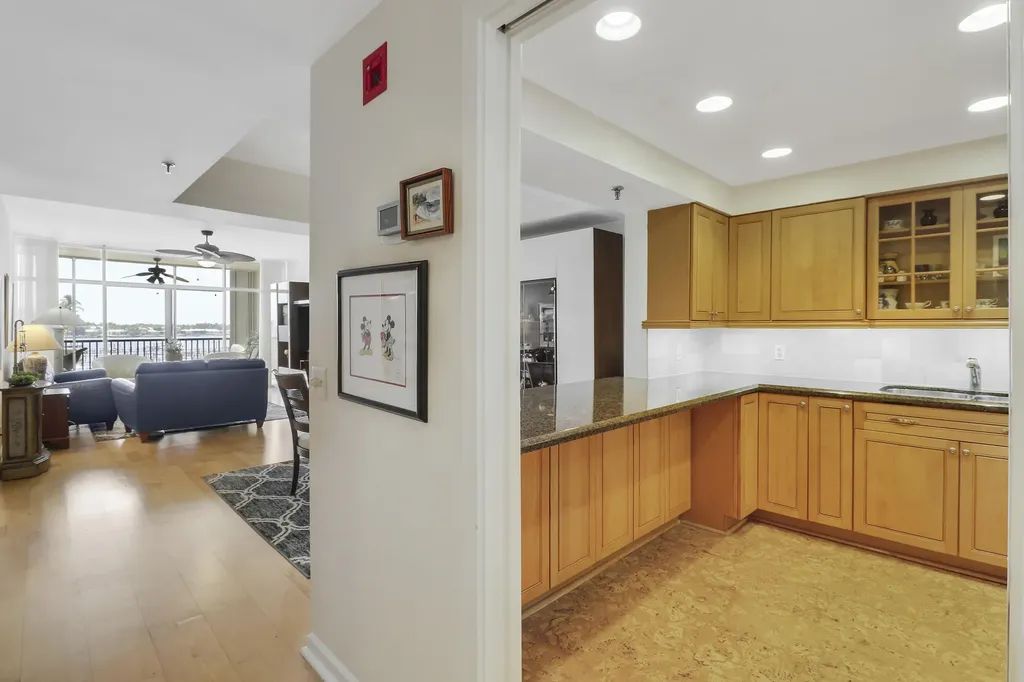 11370 Twelve Oaks Way North Palm Beach FL 33408