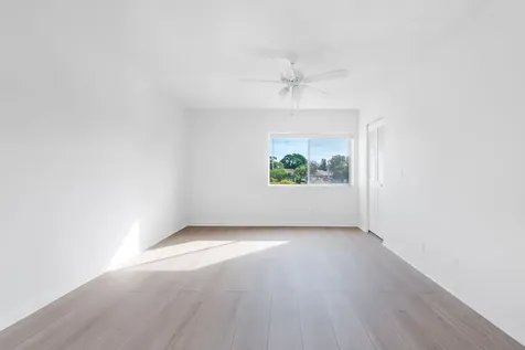 3561 Tall Pine Way Greenacres FL 33463