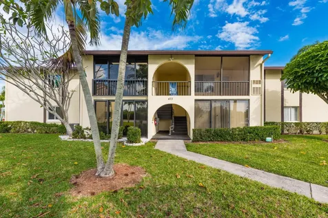 3561 Tall Pine Way Greenacres FL 33463