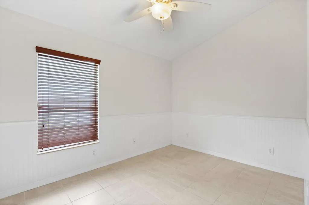 2241 SW Nightingale Terrace Port St Lucie FL 34953