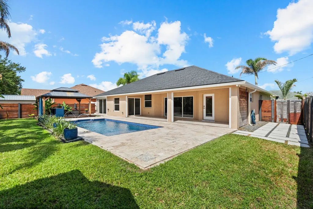 2241 SW Nightingale Terrace Port St Lucie FL 34953