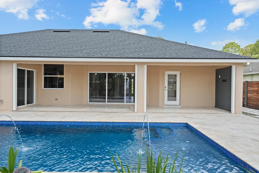 2241 SW Nightingale Terrace Port St Lucie FL 34953