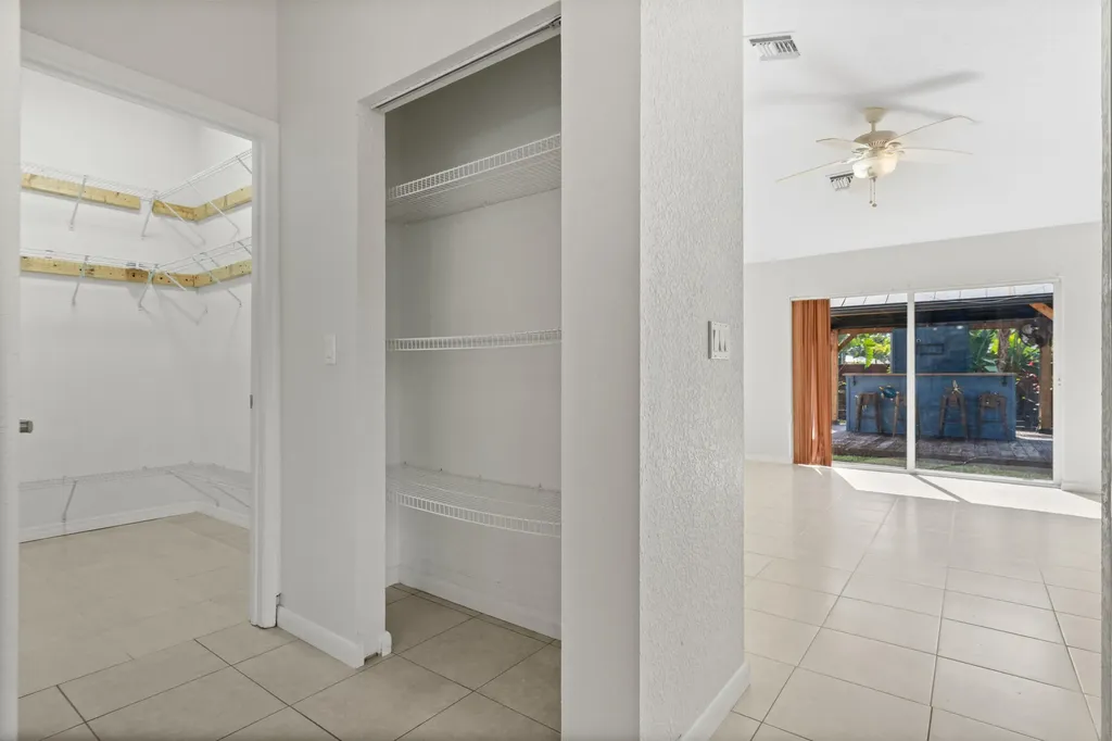2241 SW Nightingale Terrace Port St Lucie FL 34953