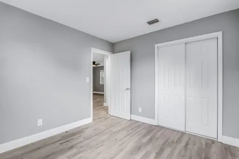 1523 SW 68th Way North Lauderdale FL 33068