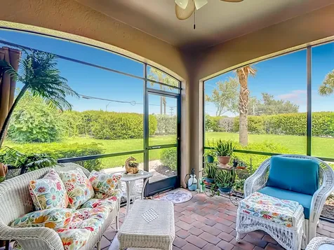 2401 Caslotti Way Cape Coral FL 33909