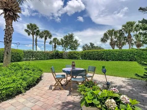 2401 Caslotti Way Cape Coral FL 33909