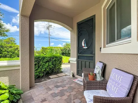 2401 Caslotti Way Cape Coral FL 33909