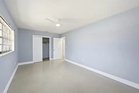 740 E Evanston Circle E Fort Lauderdale FL 33312