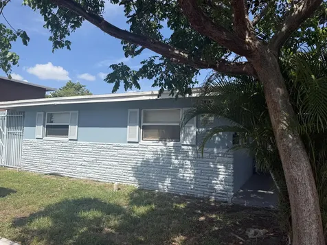 1133 NW 7th Avenue Fort Lauderdale FL 33311
