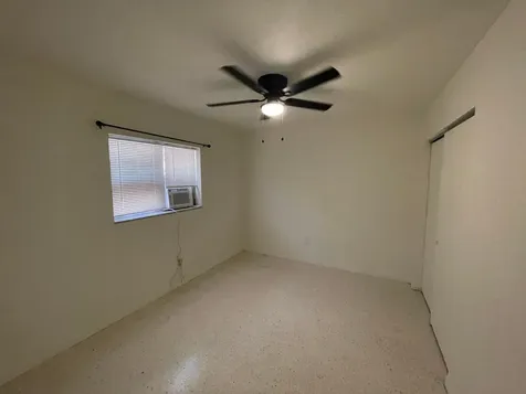 2220 N 19th Avenue Hollywood FL 33020